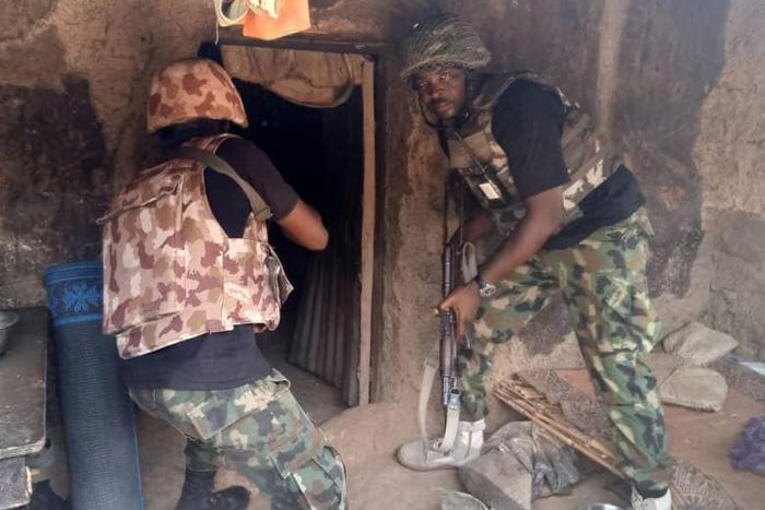 Troops of the Nigerian Army during a raid on bandits' hideout in Katsina state. [Twitter/@DefenceInfoNG]