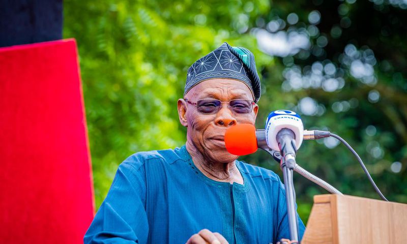 Former President, Olusegun Obasanjo. [Twitter:@seyiamakinde]