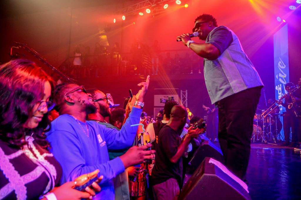 Wande Coal rocks the stage at 'Trace Live' powered by Legend