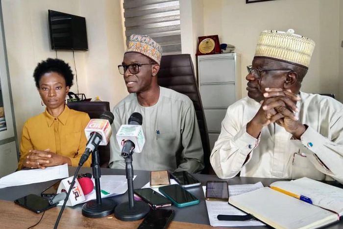 Director, FCT Public Health Department, Dr. Sadiq Abdulrahma (middle) and Executive Secretary, FCT Primary Health Care Board, Dr. Yahaya Vatsa, during a press conference to announce the outbreak of diphtheria disease in parts of FCT on Monday. [NAN]