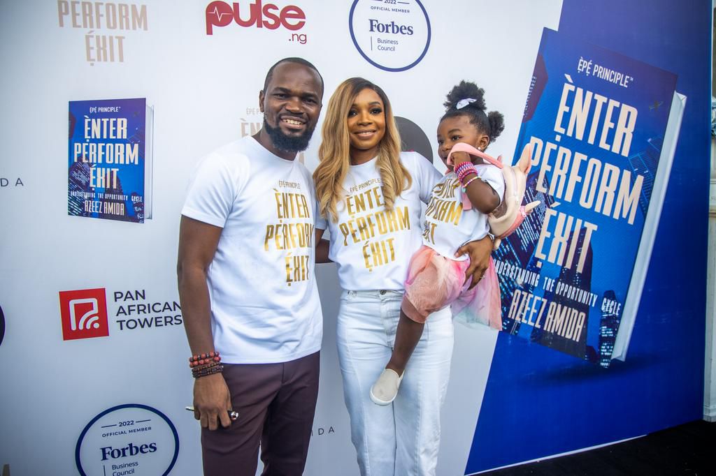 Azeez Amida Unveils “Enter, Perform, Exit (EPE Principle): Understanding the opportunity cycle” to Huge Applause in Lagos