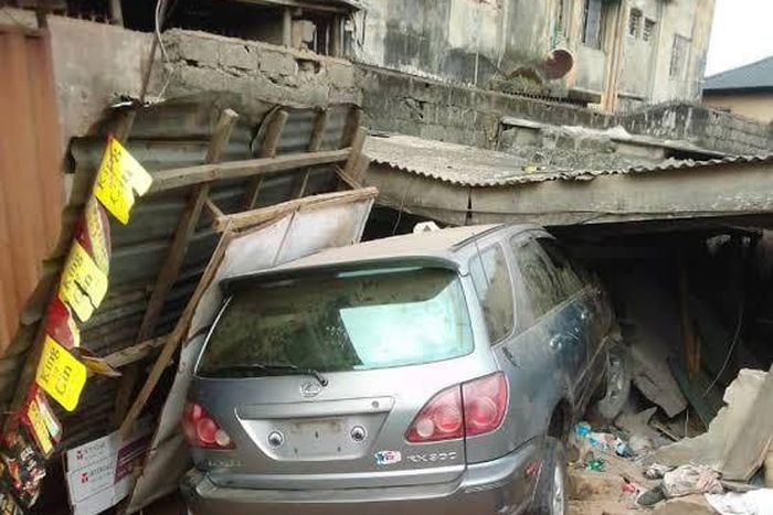 Lady hospitalised after crushing siblings to death in Lagos