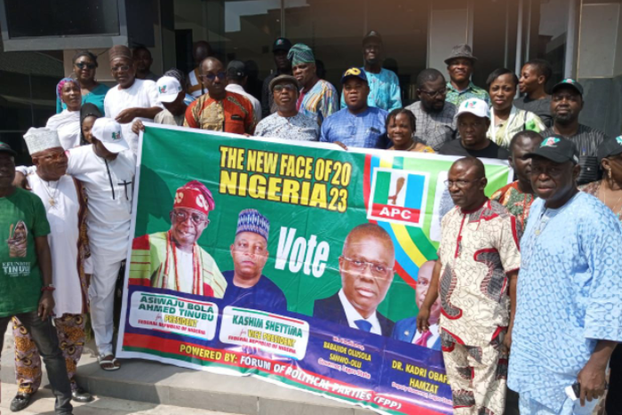 65 Lagos political groups endorse Tinubu, pledge 400, 000 votes.