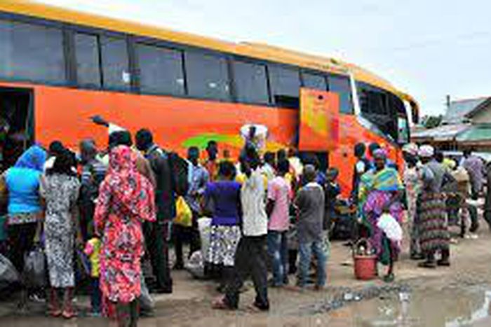 Luxury bus owners commend FG on 50% transport fare rebate [trustradio]