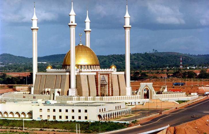 National Mosque in Abuja, Nigeria. [leadership]