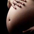 A pregnant Nigerian woman (Guardian)
