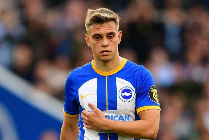 Brighton forward Leandro Trossard wants to leave the club as soon as possible
