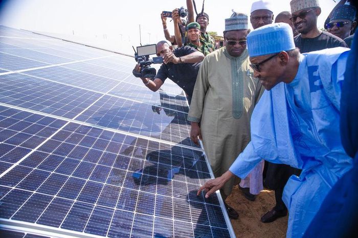 President Muhammadu Buhari inaugurates 10MW solar power plant in Kano