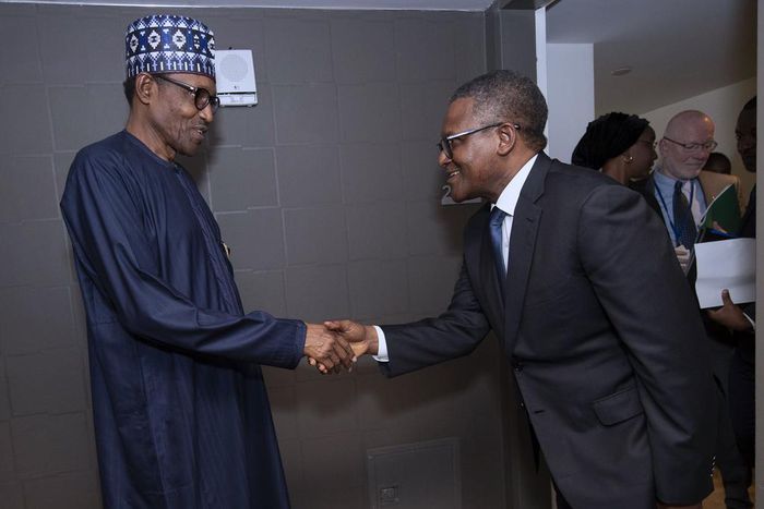 President Muhammadu Buhari has commended the contributions of Bill Gates and  Aliko Dangote [Twitter/@BashirAhmaad]