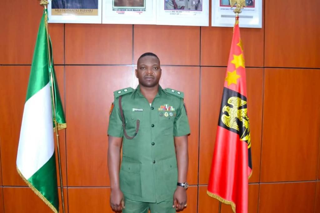 Lt Col Nurudeen Yusuf is a prince from Kwara State. His father is Oba Yusuf Omokanye Oyekanmi, the Elemona of Ilemona in the Oyun Local Government Area of the state.