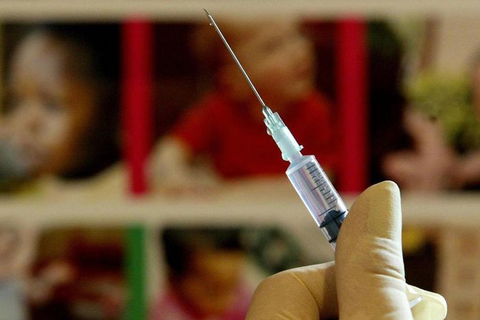 The UK administers a 6-in-1 shot to youngsters that is a combined vaccine against diphtheria, tetanus, hepatitis B, whooping cough, Hib, and polio.