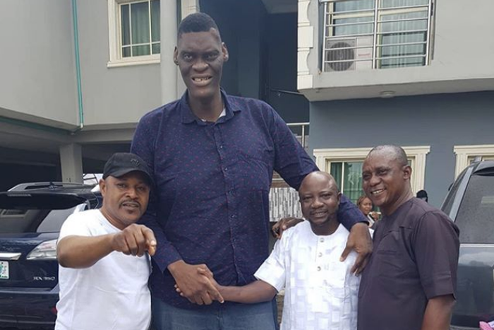 Nigeria's tallest man is dead [Adomonline]