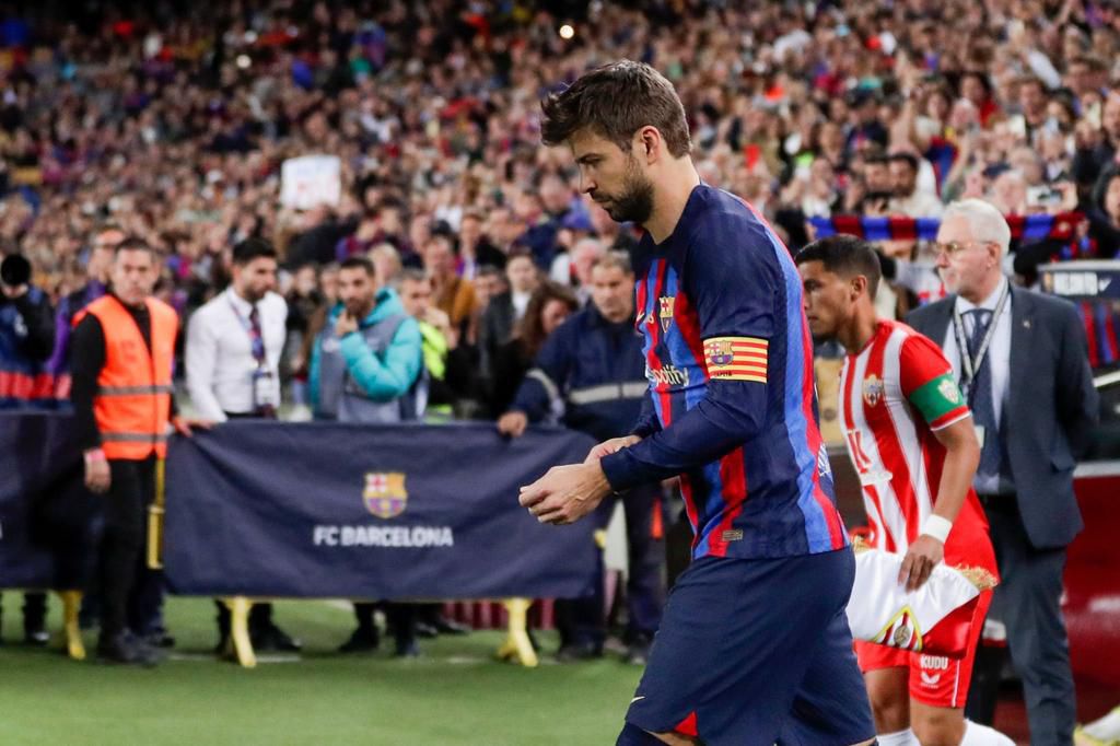 Gerard Pique wearing the Captain's armband for the last time
