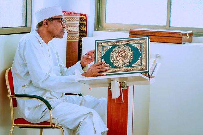 Buhari joins faithful as 2023 Qur’anic recitation closes at State House Mosque.