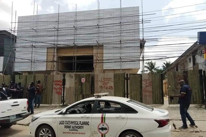 Lagos govt alerts public on developers selling properties with fake approvals. [Twitter:@LASPPPA1]