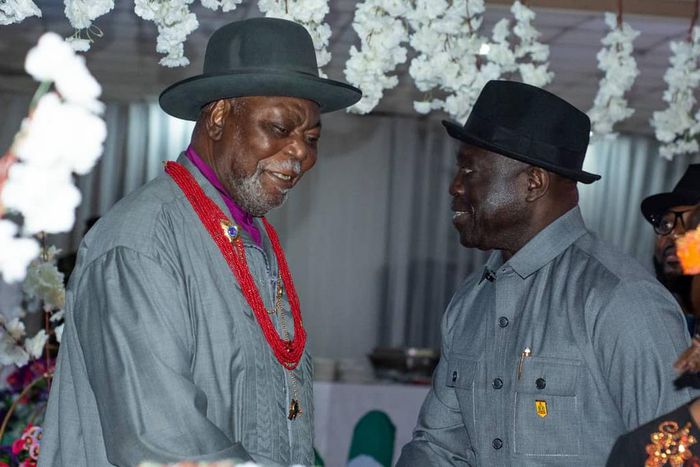 The Interim Administrator of the Presidential Amnesty Programme (PAP), Major General Barry Tariye Ndiomu seeks support of traditional rulers.