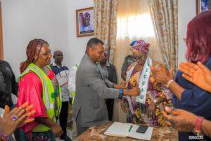 Mrs Eyoawan Otu, Wife of the Gov. of Cross River being inducted as an ECCA Ambassador