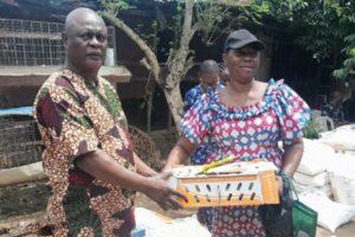 Farmers receiving broiler chicks and feeds from Nigeria COVID-19 Action Recovery and Economic Stimulus (N-CARES) Programme on Saturday in Lagos.