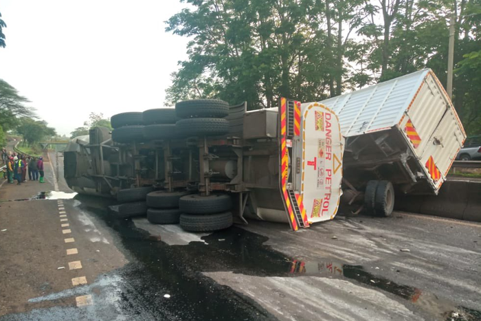 Oil Tanker crashes on Thika Road