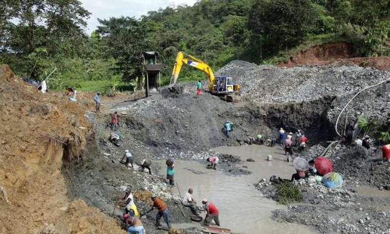 ___6213299___https:______static.pulse.com.gh___webservice___escenic___binary___6213299___2017___2___13___10___Illegal-mining-in-Ghana