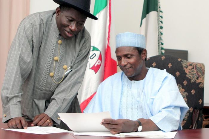 Former president, Goodluck Jonathan (left) with the late former president, Umaru Musa Yar'Adua (right)
