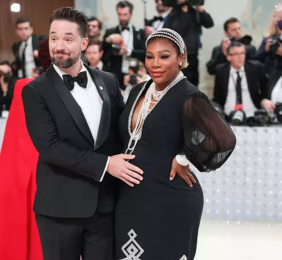 Serena william and her husband got married in 2016