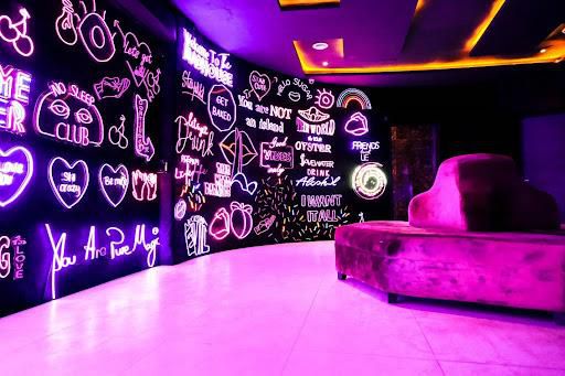 Lagos welcomes a Defining Experience to the Nightlife Scene with “De Chandelier”