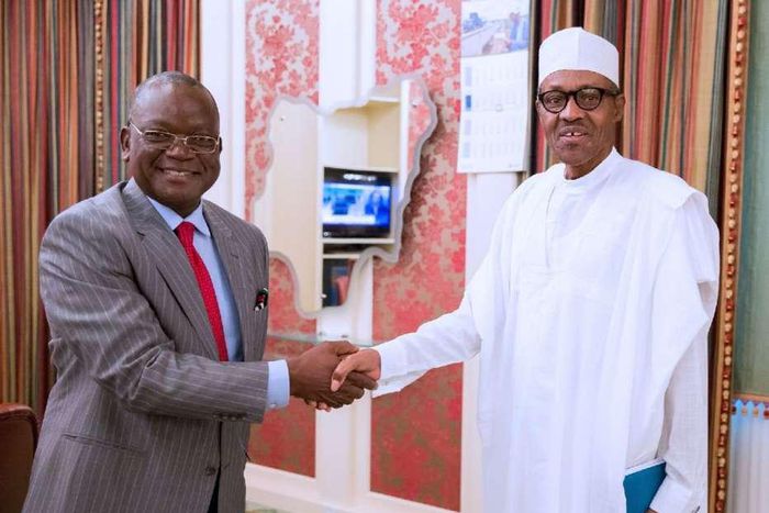 Samuel Ortom (left) and President Muhammadu Buhari (right) [DailyPost]