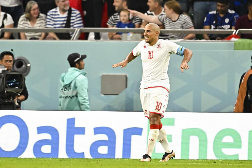 Tunisia's captain, Wahbi.