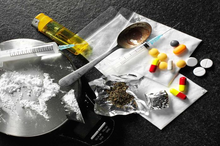 Drugs and substance abuse(sclsbd)