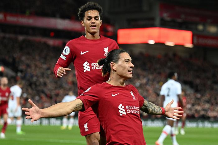 Darwin Nunez celebrates scoring against West Ham