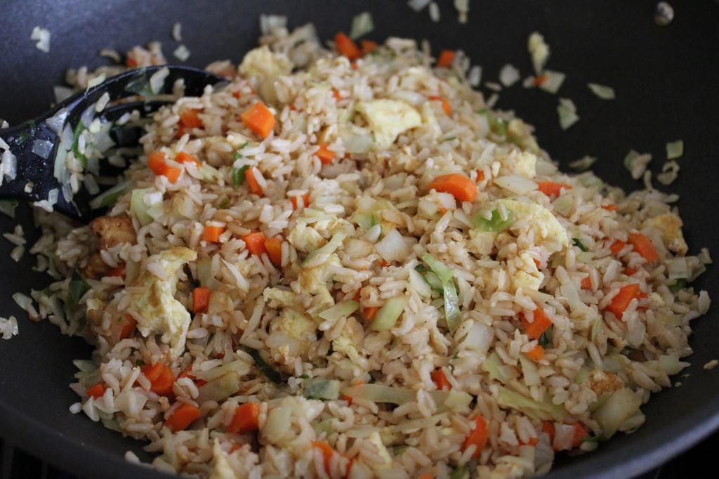 Stir fry seafood fried rice
