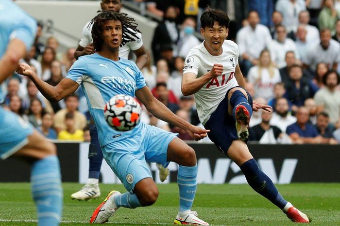Son Heung-Min (right) scored the only goal as Tottenham beat Manchester City 1-0 on Sunday