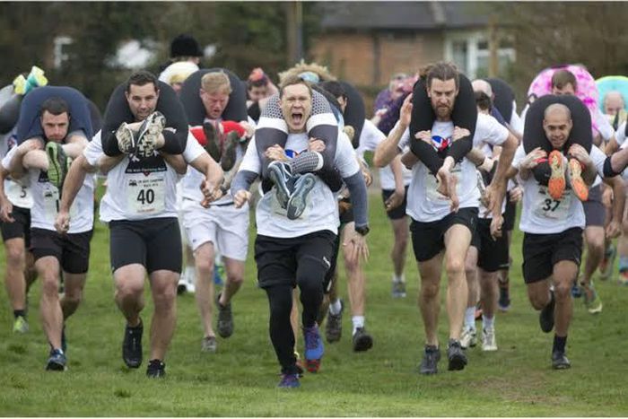 As humans, we always look for ways to have fun [Cheezburger]