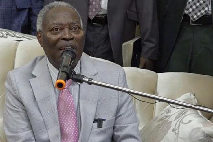The General Superintendent of the Deeper Christian Life Ministry, Dr William Kumuyi, addresses journalists in Taraba State on November 16, 2022. (Channels TV)