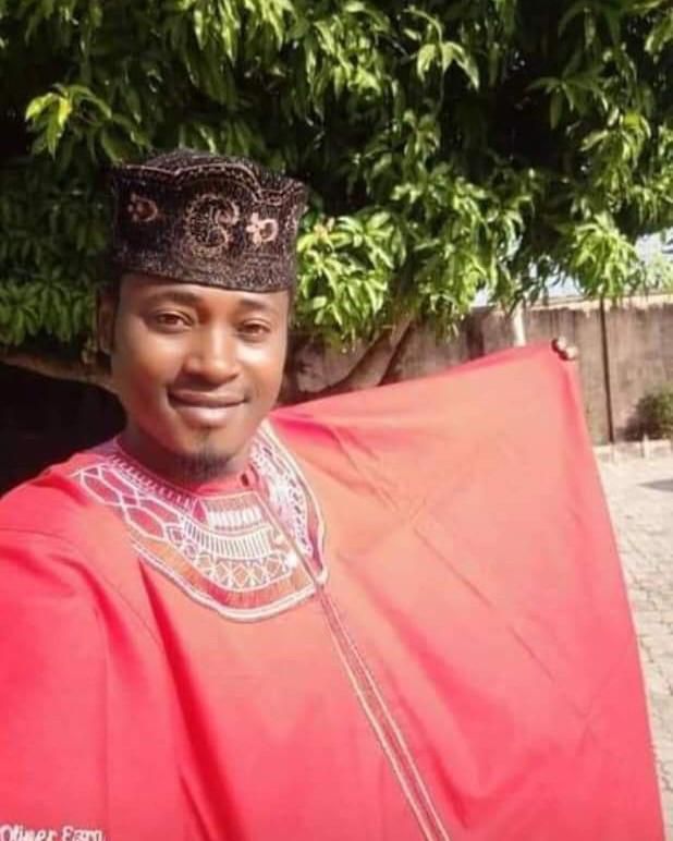 Oliver Ezra Barawani