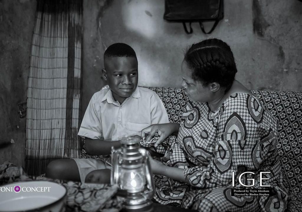 Behind the Scenes shot of 'IGE' produced by Toyin Abraham [Instagram/@toyin_abraham]