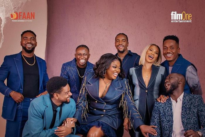 [Instagram/funkeakindelejenifa]