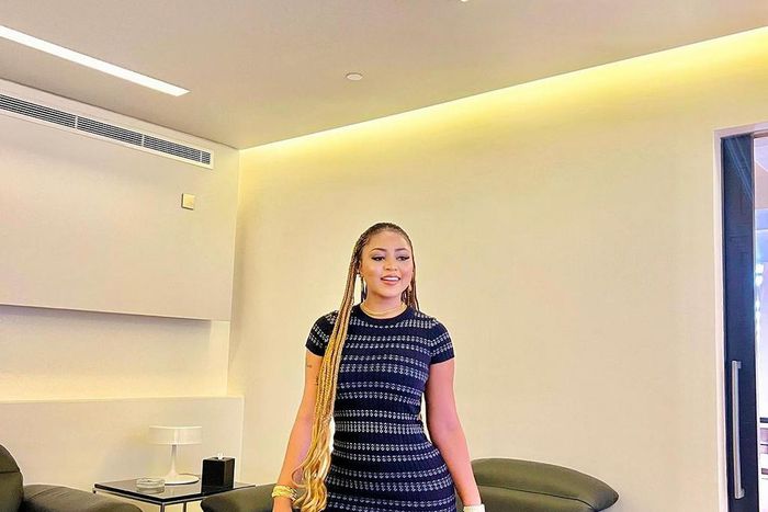 We found this Regina Daniels gown on Jumia [Instagram]