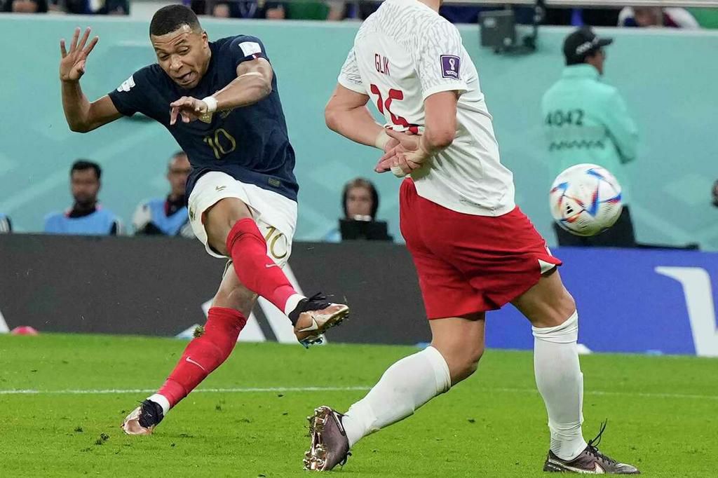 Mbappe scoring a wonderful goal to give France a 3-0 lead against Poland in the World Cup