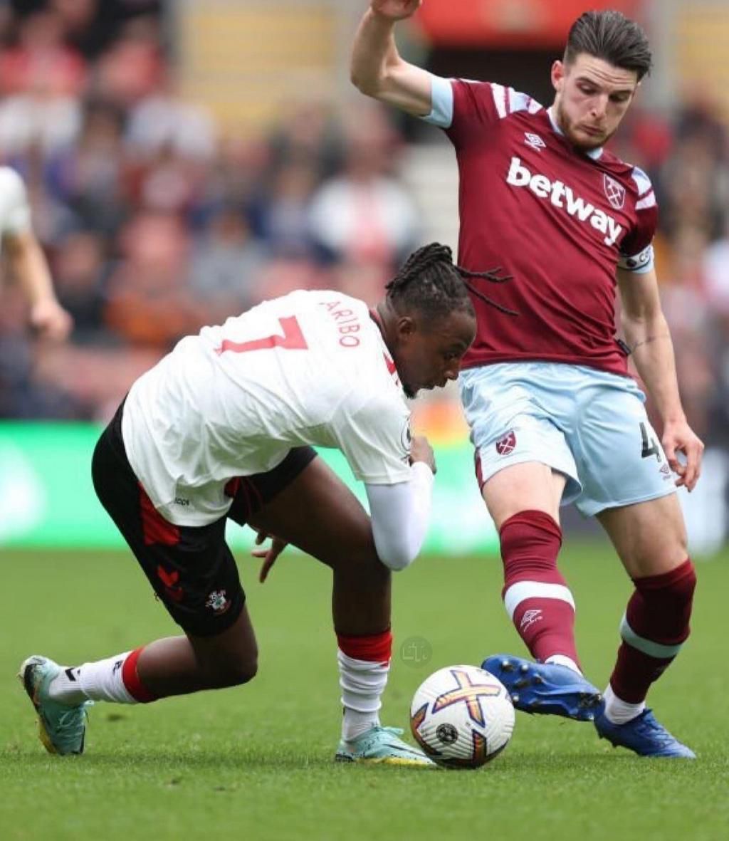 Aribo and Rice during the game on Sunday.