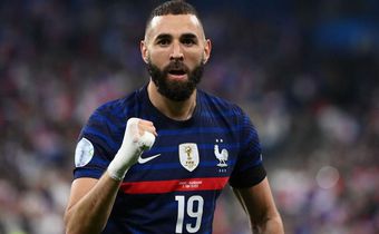 France striker Karim Benzema has announced his retirement from international football