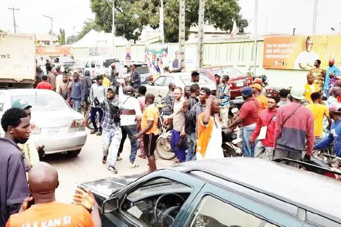 Commotion in Lagos community as policemen shoot dead okada man