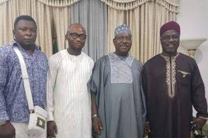 The Director General, Committee Of Youth on Mobilisation and Sensitisation (CYMS) Mr Obinna Nwaka with his team and the new appointed SGF, Sen. George Akume.