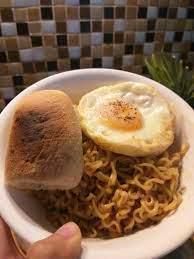 Indomie and Agege bread [reddit]