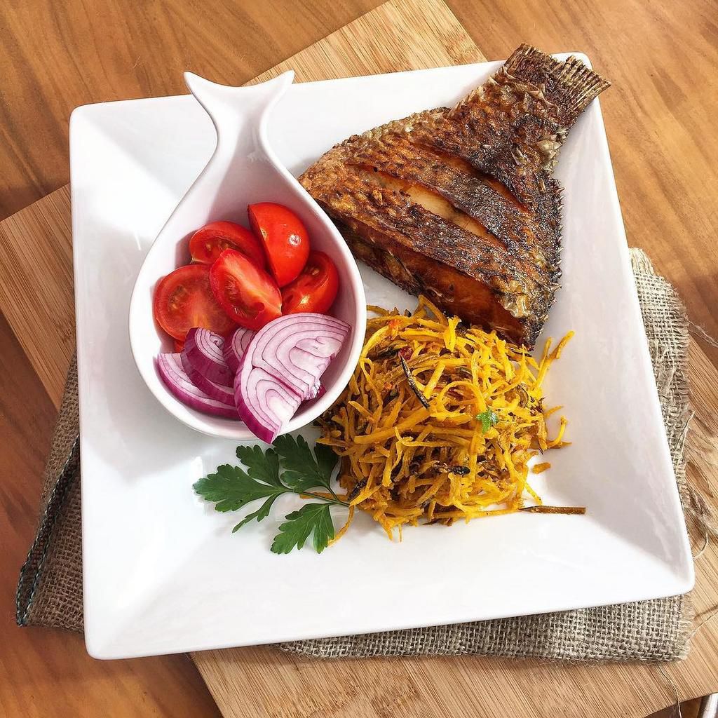 Abacha and fried fish (Foodace)