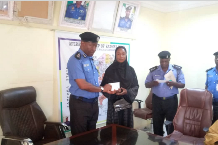 Police present ₦7.7m cheques to families of 22 slain officers in Katsina. [NAN]