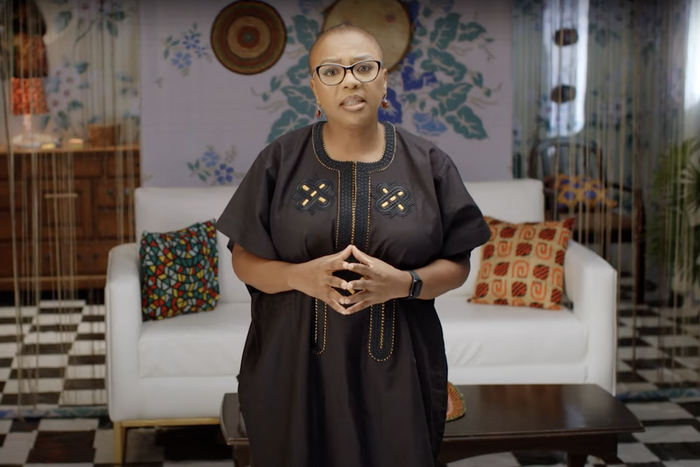 Lola Shoneyin has a new spoken word rendition on democracy dying in Nigeria [FT]