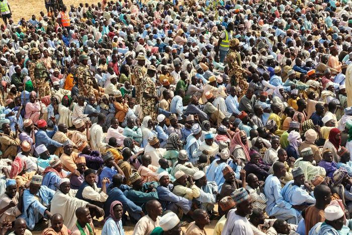 Borno state Governor, Babagana Umara Zulum said ‘I try to resist shading tears while distributing relief materials to IDPs’. [Twitter/@ProfZulum]