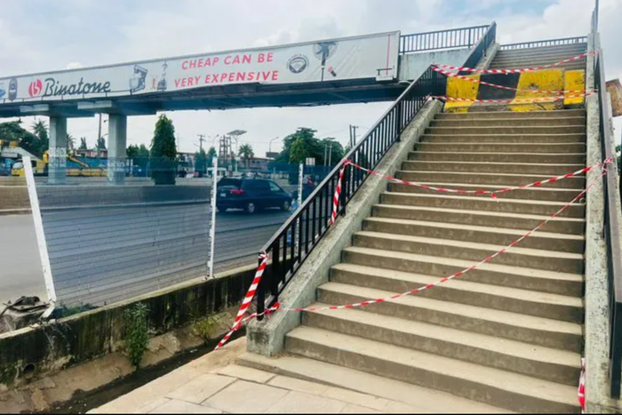 Damaged Alapere foot bridge. [NAN]